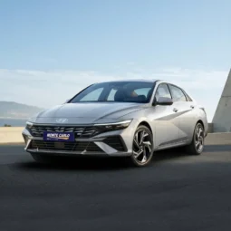 Hyundai Elantra Silver