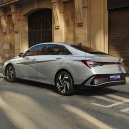 Hyundai Elantra Silver