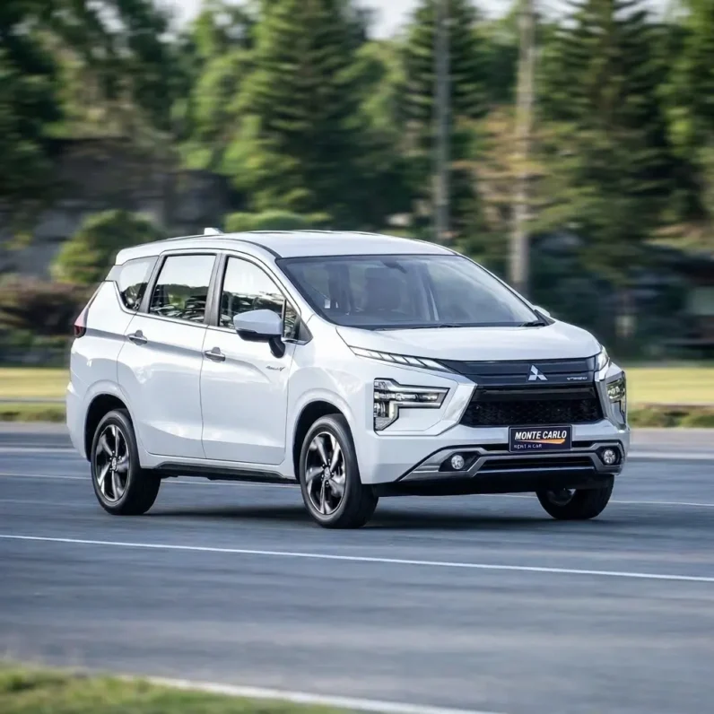 Mitsubishi Xpander White