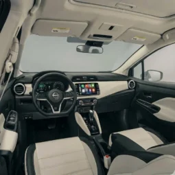 Nissan Sunny Silver 2024